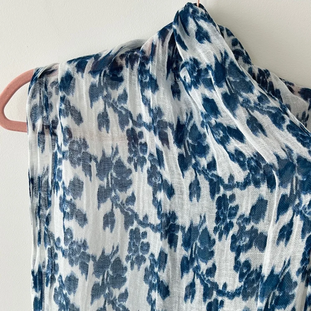Gap Linen Blue & White Long Floral Scarf - Picture 7 of 16